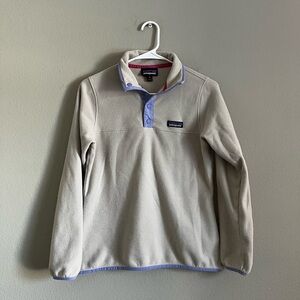 Patagonia Women's Micro D Snap-T Pullover size XS fleece cream purple outerwear